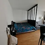 Appartement Lumineux Proche De La Ligne 14